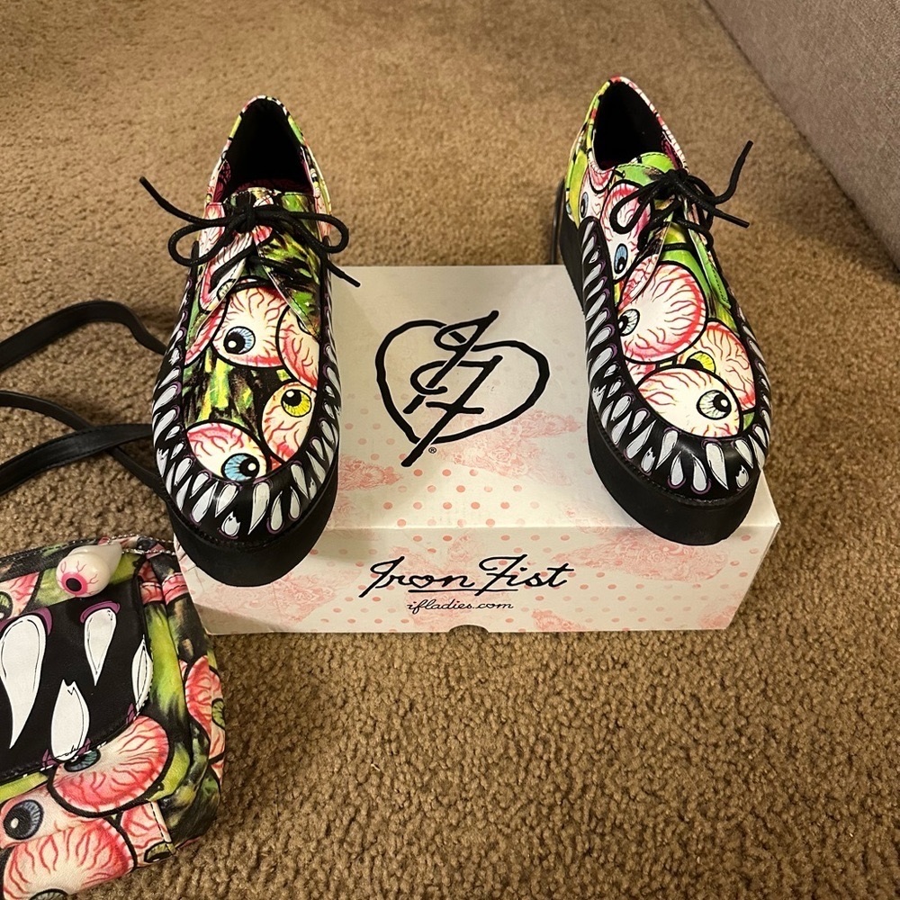 Iron Fist Timmy Chew Eyeball Fang Gothic Shoes Size 8